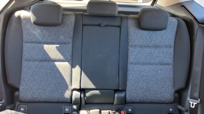 BMW 2 Series 223i MHT Sport 5dr DCT Petrol Hatchback